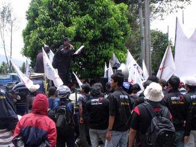 FSPMI Demo PTUN Bandung
