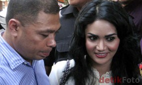 Krisdayanti Tak Ingin Rencana Pernikahannya Dieksploitasi