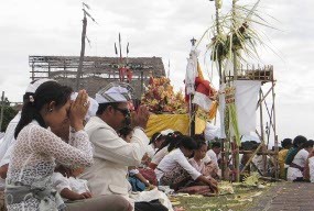 Umat Hindu di Bali Gelar Ritual Melasti Jelang Nyepi