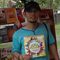 Ali Muakhir, Tak Pernah Bosan Menulis untuk Anak-anak