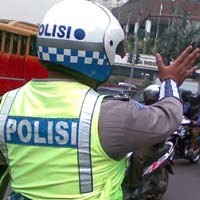Cegah Rusuh, 1.000 Polisi Jaga Sidang APBD Kota Cirebon