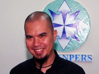 Ahmad Dhani Datangi Dewan Pers