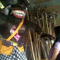 Jelang Nyepi, Warga Desa Laban Lakukan Persiapan Melasti 
