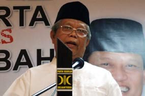 PKS Ingin SBY Bicara Langsung dengan Hilmi Aminuddin Bahas Koalisi 