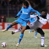 Beginilah Pemain Liga Rusia Menghalau Dingin