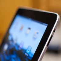 Microsoft Lewatkan Perang Tablet 2011