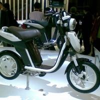 BBM Mahal, Motor Listrik Saja