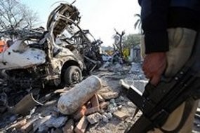 25 Orang Tewas Dalam Ledakan Bom Bunuh Diri di Pakistan