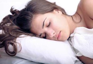 Tidur Tanpa Pakaian Dalam Lebih Sehat