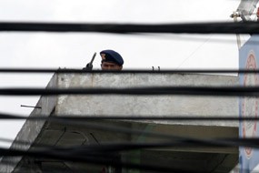 Para Penembak Jitu Semakin Terbuka Awasi Pendukung Baasyir