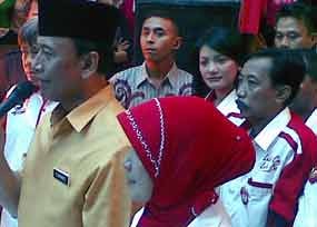 Wiranto Akui Anggota Hanura Terkontaminasi Warna Lain