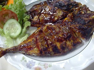 Resep Ikan: Ikan Bakar Pedas Manis