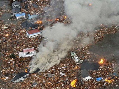 Kerusakan Gempa Jepang di Berbagai Kota