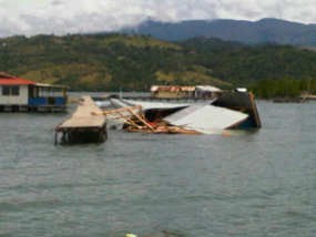  20 Rumah Rusak Diterjang Tsunami di Jayapura