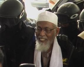 Takut Bertemu Baasyir, 3 Saksi Teleconference dari Rutan Brimob