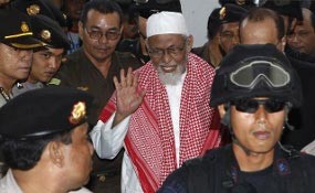 Persiapan Sidang Baasyir Bikin Jl Ampera Raya Macet