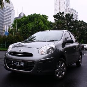 Nissan March Kini Rajanya Mobil Perkotaan