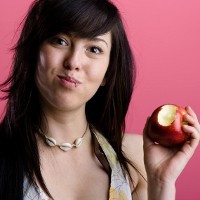 Kapan Waktu Makan Buah yang Benar, Sebelum atau Setelah Makan?