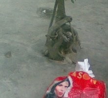 Blar!!! Bungkusan Mencurigakan di Medan Diledakkan