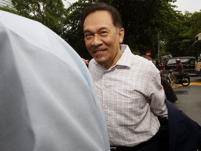 Sangkal Video Seks, Anwar Ibrahim Lapor Polisi