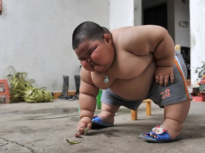Lu Hao, Bocah 3 Tahun Beratnya 60 Kg