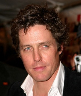 Sesak Napas, Hugh Grant Dilarikan ke Rumah Sakit