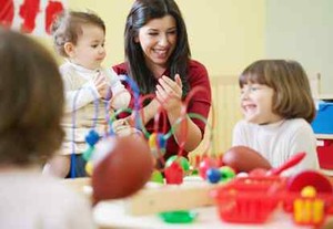 Penting Mana Tujuan Pra Sekolah Anak: Untuk Bermain atau Belajar?
