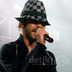 Seorang Kru Tewas, Jamiroquai Batalkan Konser
