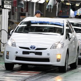 Toyota Siap Produksi Hybrid Lagi