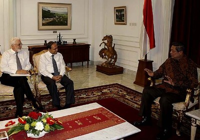 Orang Terkaya ke-6 RI Bertemu SBY