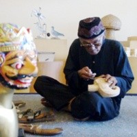 Abah Endin, 50 Tahun Mengabdi untuk Wayang
