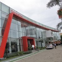 Showroom Rp 30 Miliar Daihatsu