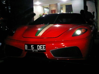 Polisi Sita Ferrari Milik Malinda Dee