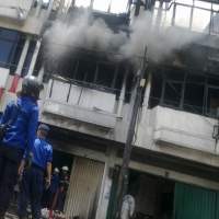 Api Berhasil Dijinakkan Petugas Damkar