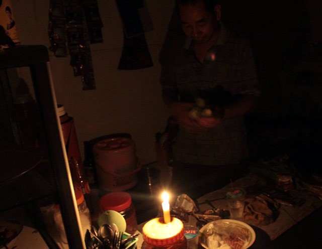 Listrik di Kota Pekanbaru Mati Total