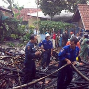 Rumah Andi Habis Terbakar, Diduga Api dari Hawu