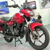 Bajaj: Honda Hanya Bisa Buat Skuter Saja