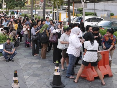Antrian Tiket 25 Tahun Kahitna