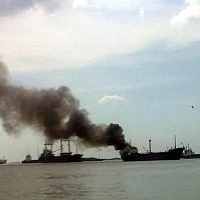 Kapal Kargo di Tanjung Perak Terbakar 