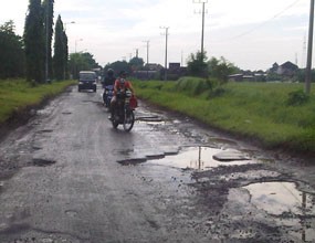 Rusak Parah, Bupati Sidoarjo Didesak Perbaiki Jalan Sidokepung 