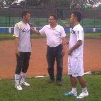 Pemain Persib dan Bandung FC Bentrok di Siliwangi