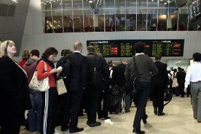 Ada Insiden Keamanan, Ribuan Orang Diperiksa Ulang di Bandara Melbourne