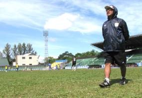 Daniel Roekito Terus Matangkan Formasi 4-4-2