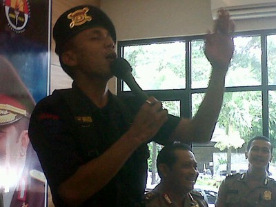 Briptu Norman Konser di Mabes Polri