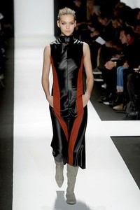 Narciso Rodriguez, Fall/Winter 2011. New York Fashion Week 2011. [Photo by Frazer Harrison/Getty Images for IMG]