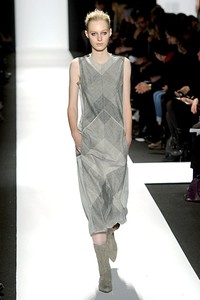 Narciso Rodriguez, Fall/Winter 2011. New York Fashion Week 2011. [Photo by Frazer Harrison/Getty Images for IMG]