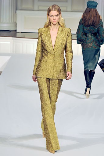 Oscar de la Renta, Fall/Winter 2011. New York Fashion Week 2011. [Photo by Slaven Vlasic/Getty Images]