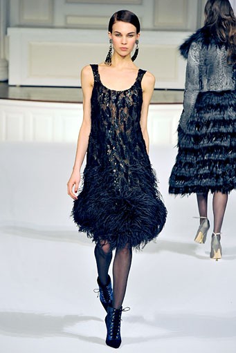 Oscar de la Renta, Fall/Winter 2011. New York Fashion Week 2011. [Photo by Slaven Vlasic/Getty Images]
