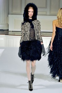 Oscar de la Renta, Fall/Winter 2011. (Photo by Slaven Vlasic/Getty Images)