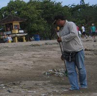 Jero Wacik: Pantai Kuta Sudah Bersih dari Sampah